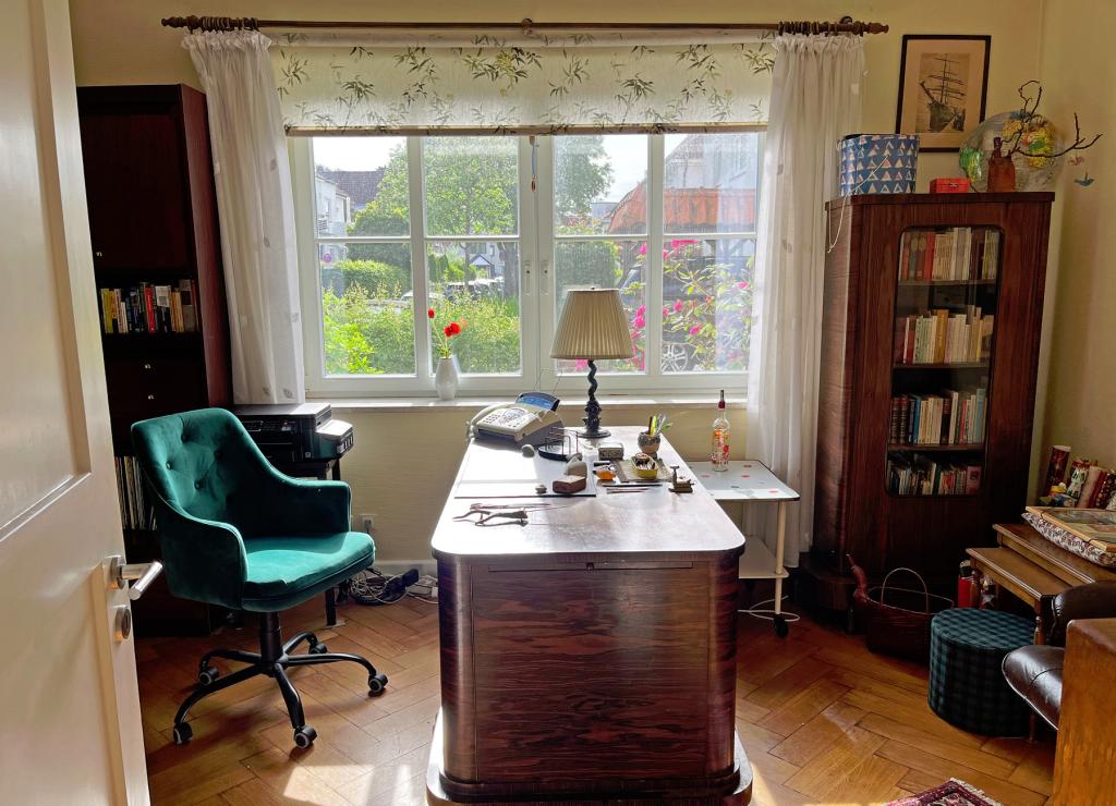 Arbeitszimmer im Erdgeschoss