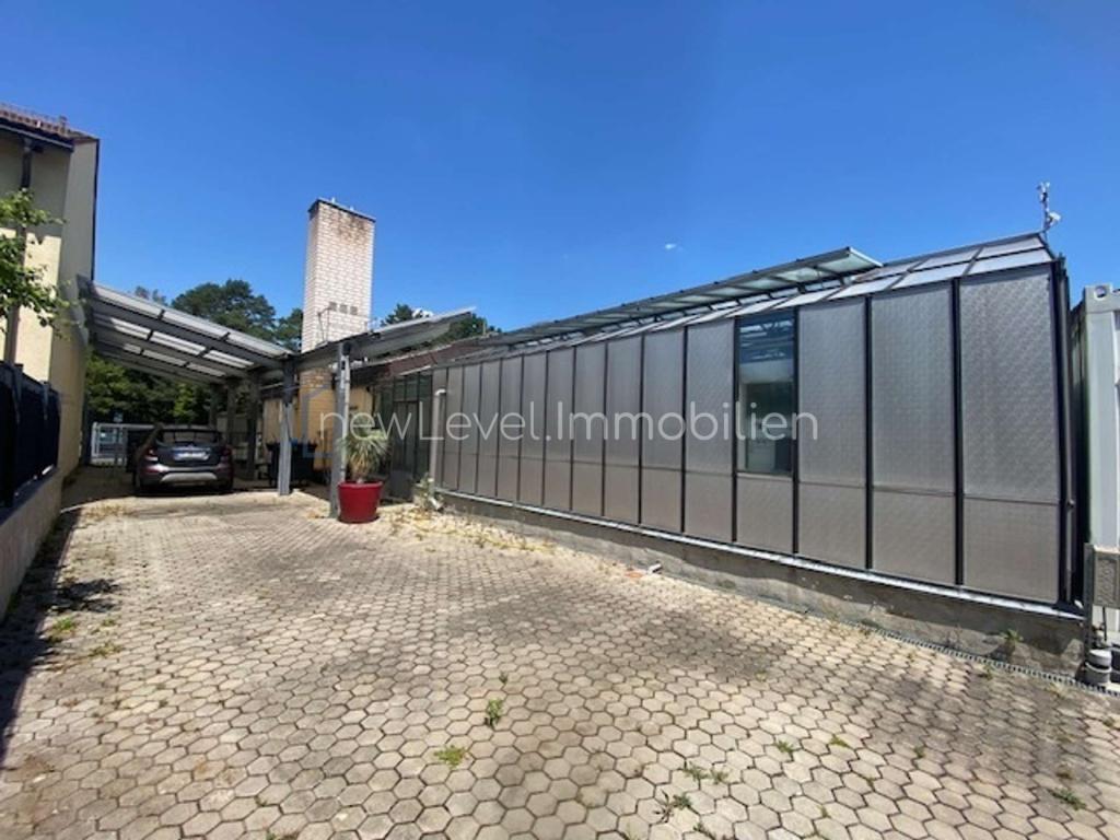 3880976-MLoKp2xtLvtgCXxCNBwVbCPS-1Zufahrt_20und_20Verkaufsgewachshaus.jpg