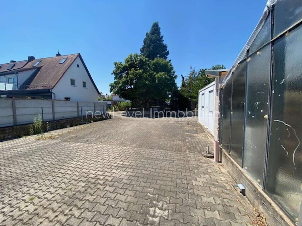 Ost-West-Achse