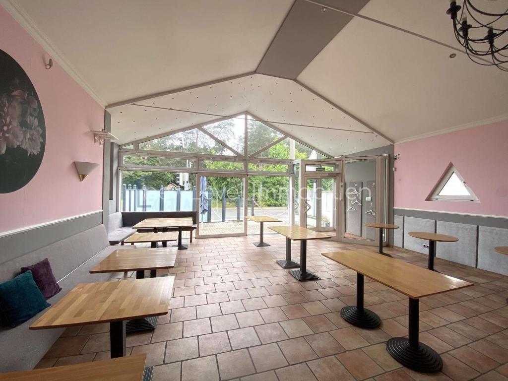Café Innenraum 