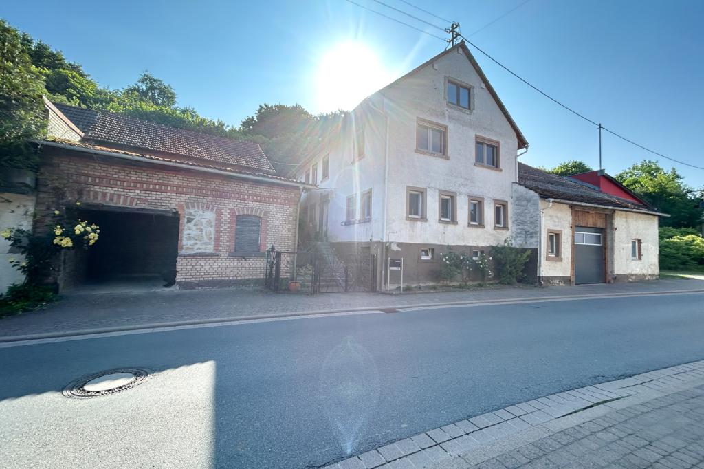 Straßenansicht
