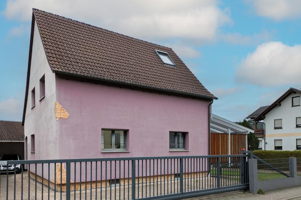 Immobilie in Höchst im Odenwald - Einzugsbereites Einfamilienhaus wartet auf Sie: Interessante Immobilie in ruhiger Lage  in Höchst! - Bild 2