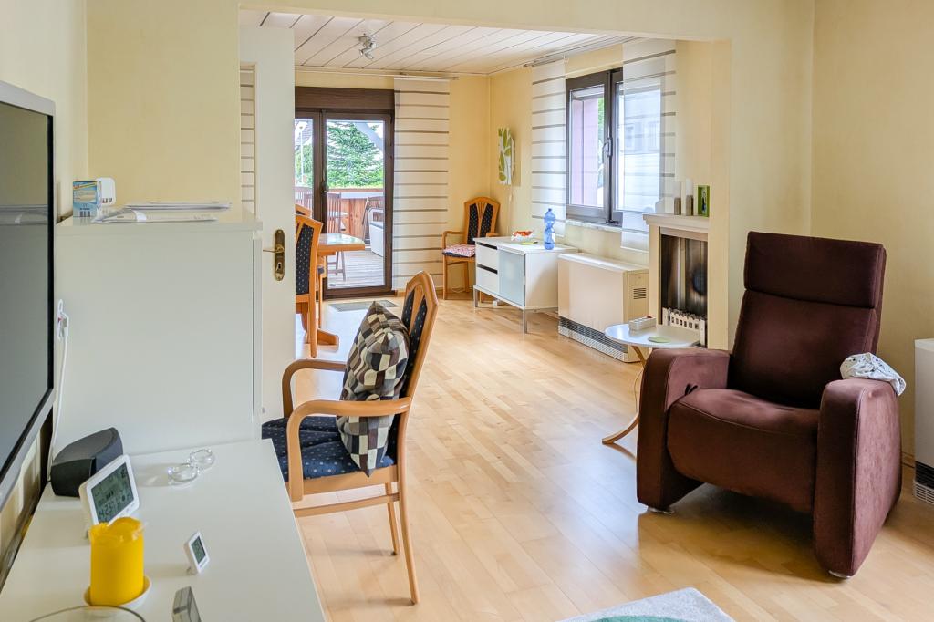 Immobilie in Höchst im Odenwald - Einzugsbereites Einfamilienhaus wartet auf Sie: Interessante Immobilie in ruhiger Lage  in Höchst! - Bild 3