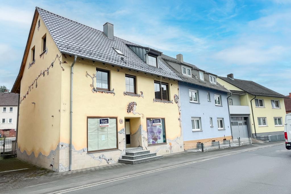 Vorderhaus (Wohnen-/Gewerbe)