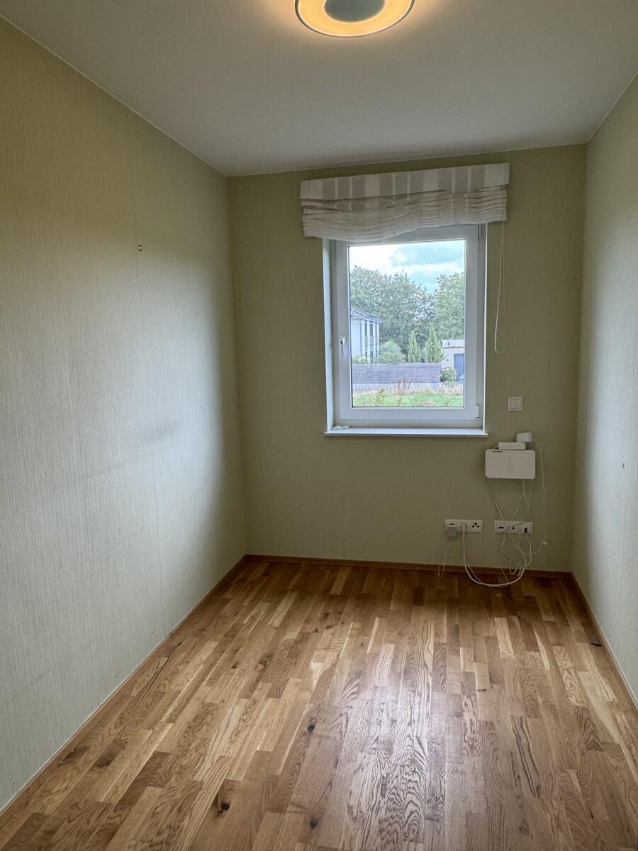 Büro EG