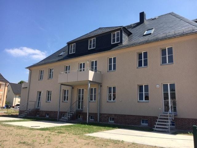 Rückansicht mit großem Balkon