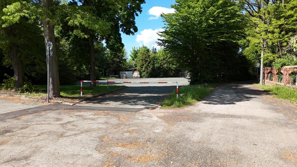 Drohnenbilder Zufahrt Parkplatz