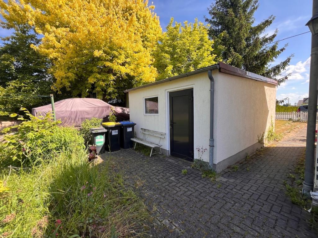 Rückansicht Garage