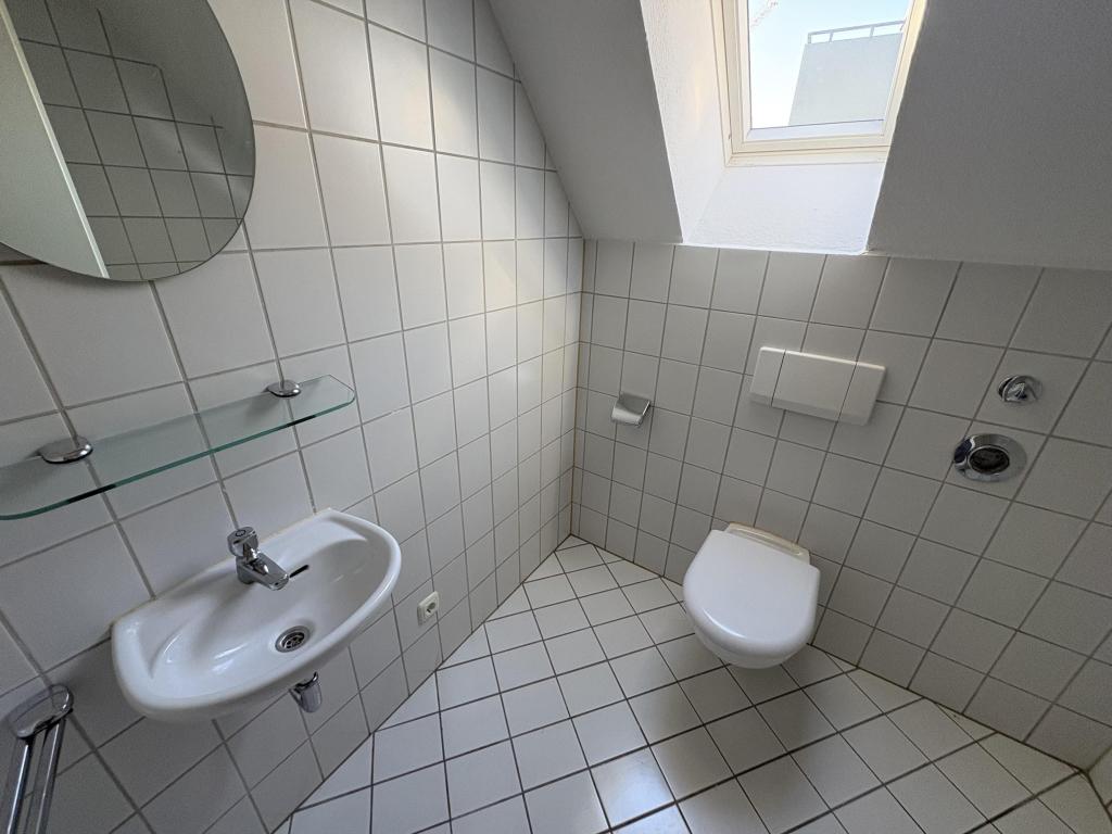 Dachgeschoss Maisonettwohnung im Zentrum von Zwickau - Photo 3