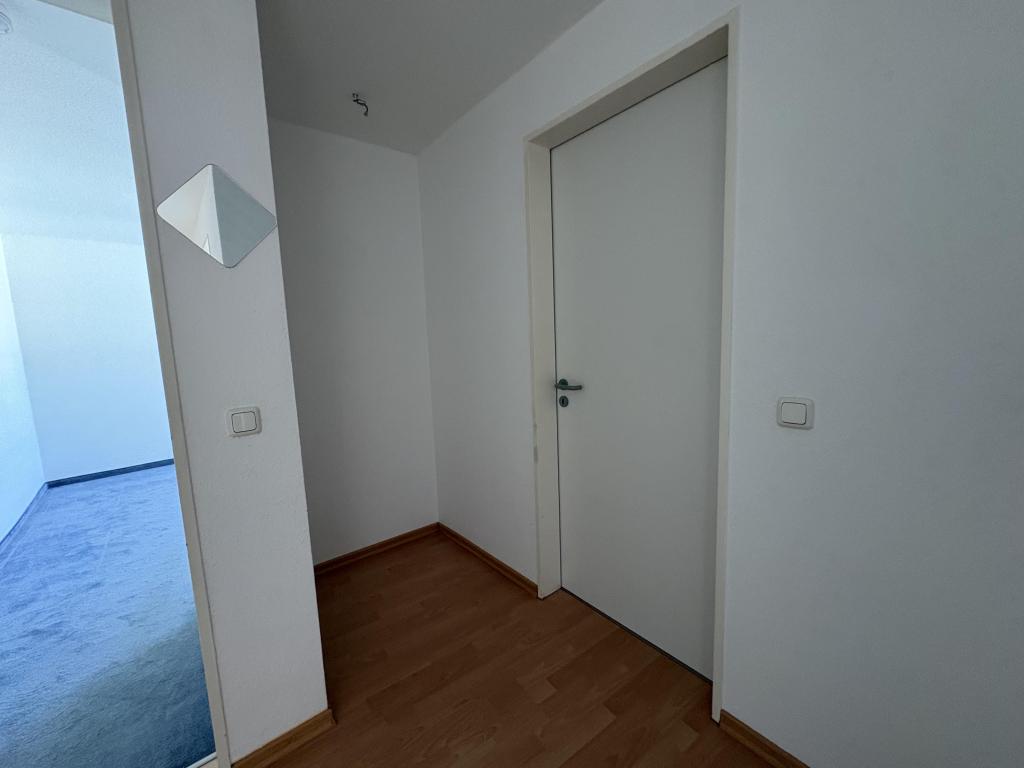 Zwei- Raum- Dachgeschosswohnung im Herzen von Zwickau - Foto 4