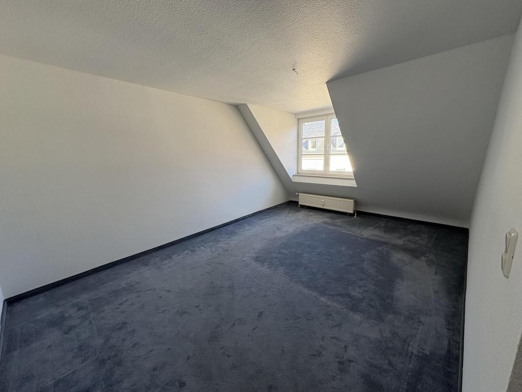 Zwei- Raum- Dachgeschosswohnung im Herzen von Zwickau - Foto 3