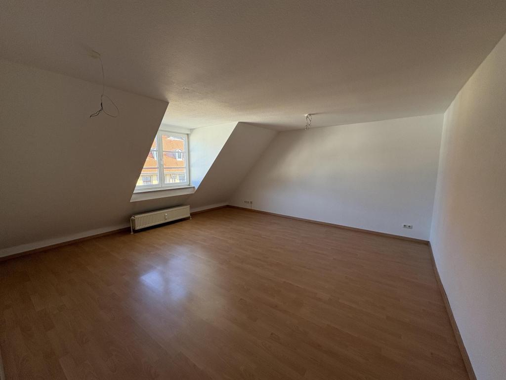 Zwei- Raum- Dachgeschosswohnung im Herzen von Zwickau - Foto 2