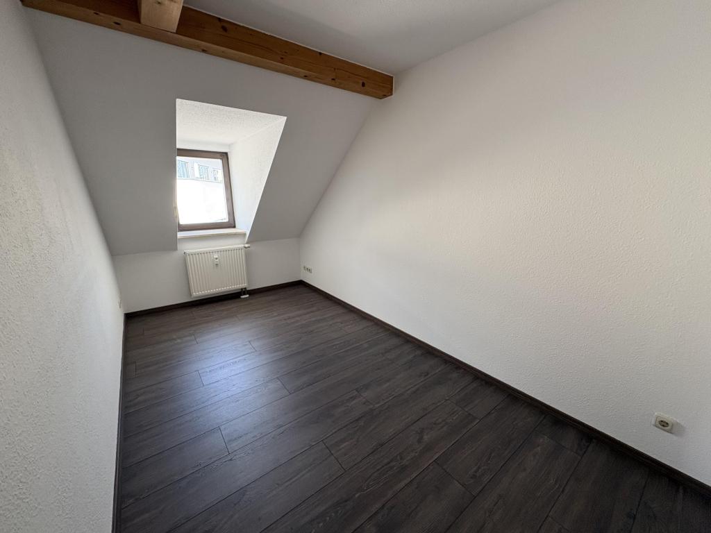 Helle 3-Raum-Wohnung mit schönem Balkon in Zwickau - Photo 1