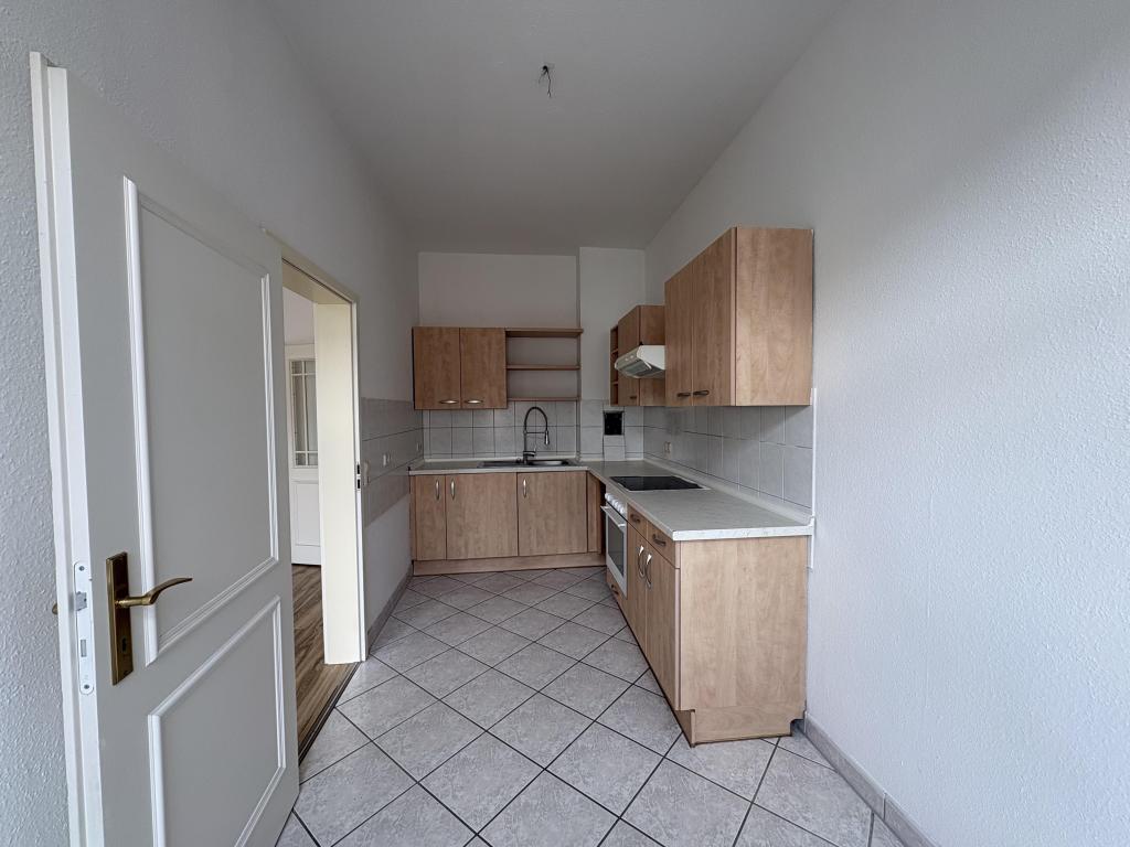 Große Drei-Raum-Wohnung mit Balkon in zentraler Lage - Zwickau - Photo 1