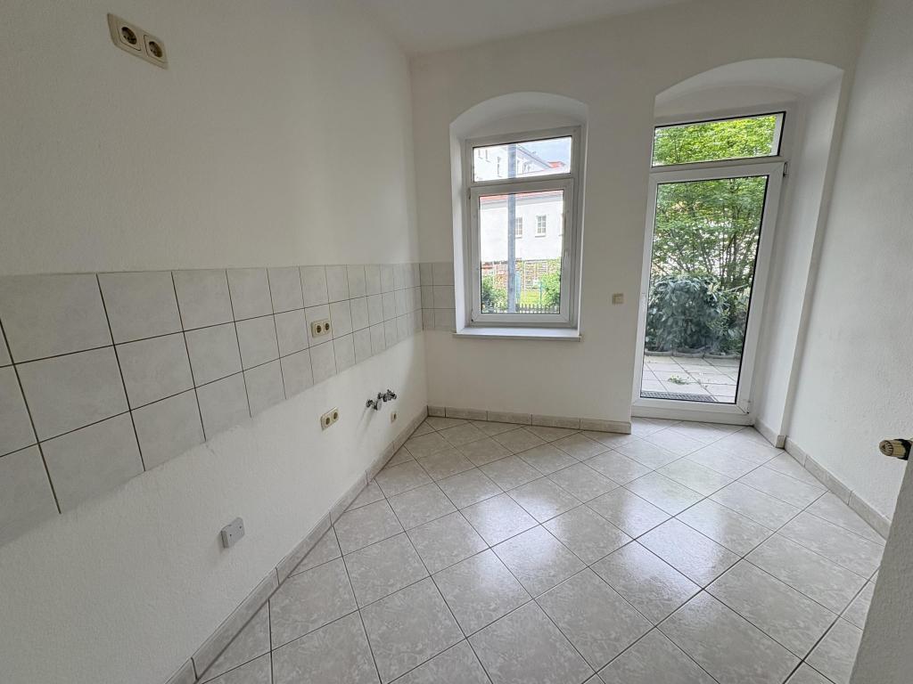 Charmante Drei-Raum-Wohnung mit Terrasse in Zwickau - Photo 2