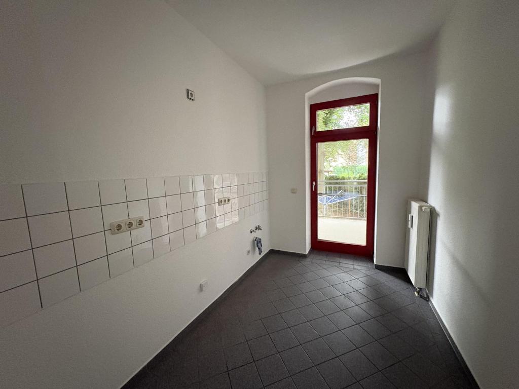 Gemütliche Drei-Raum-Wohnung mit Balkon in Zwickau - Photo 2