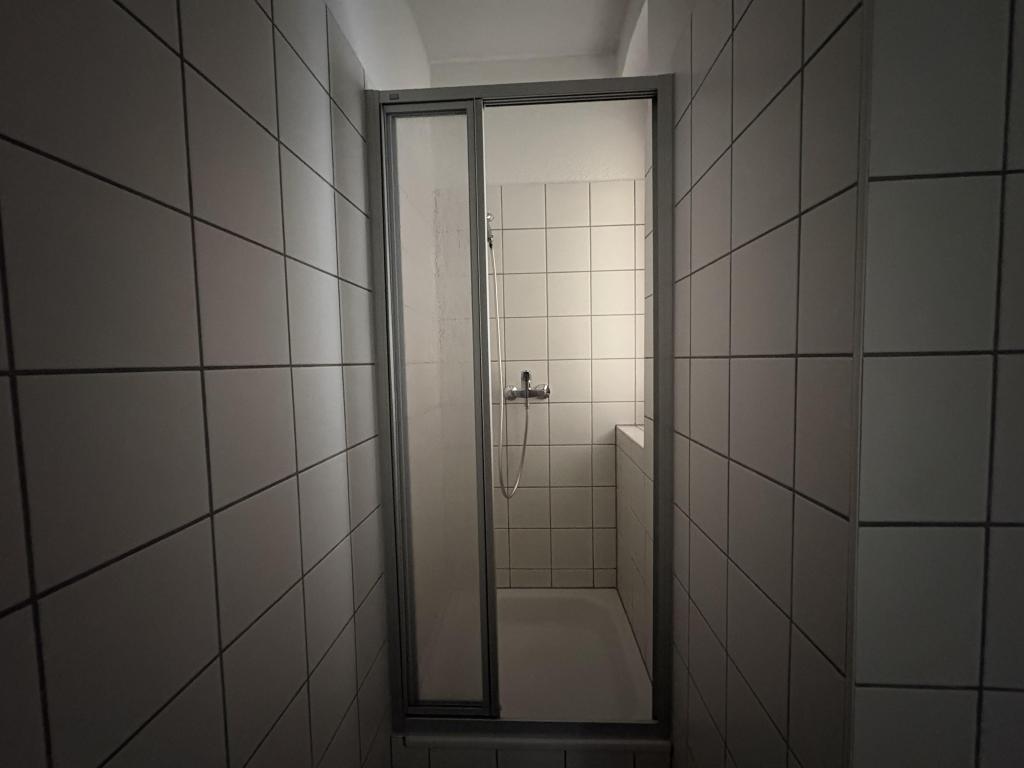 Gemütliche Drei-Raum-Wohnung mit Balkon in Zwickau - Photo 5