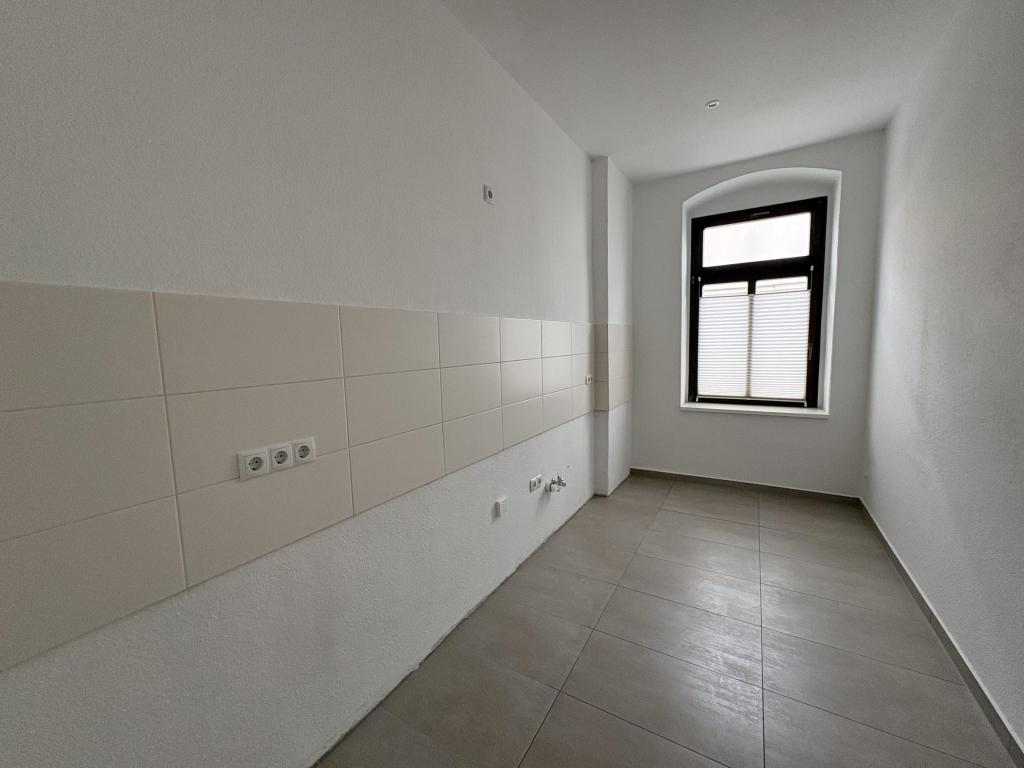 Helle Drei-Raum-Wohnung mit modernem Badezimmer - Foto 3