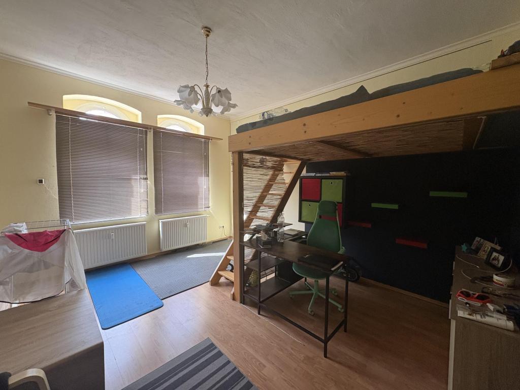 Ein-Raum-Wohnung mit Einbauküche und Hochbett in Zwickau - Photo 1