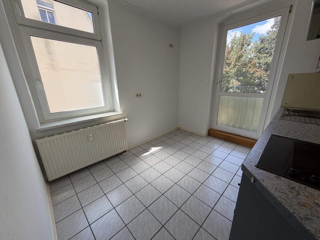 Ein-Raum-Wohnung mit Einbauküche und Hochbett in Zwickau - Foto 4