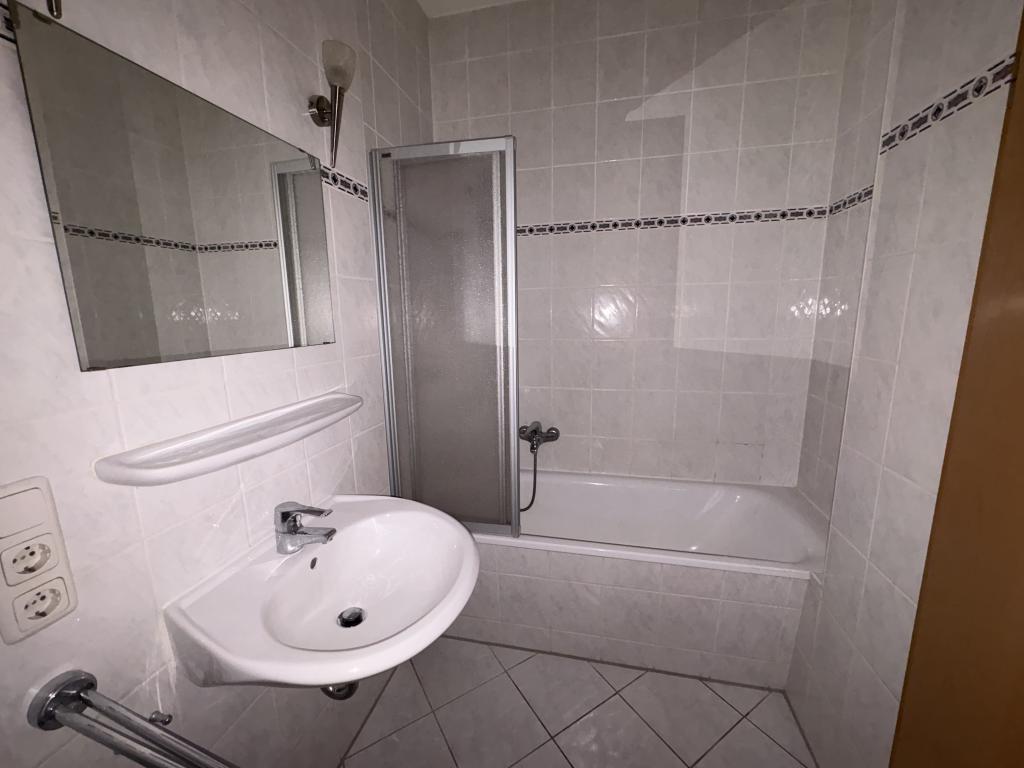 Geräumige Ein-Raum-Wohnung in Zwickau - Photo 3