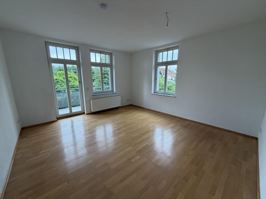 Sonnige Zwei-Raum-Wohnung mit Blick ins Grüne - Foto 1