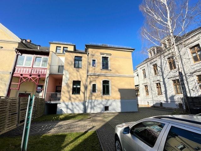 Zwei-Raum-Maisonette-Wohnung mit offenem Grundriss - Foto 1