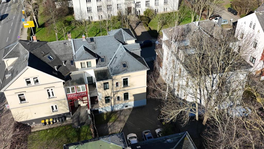 Zwei-Raum-Maisonette-Wohnung mit offenem Grundriss - Photo 4