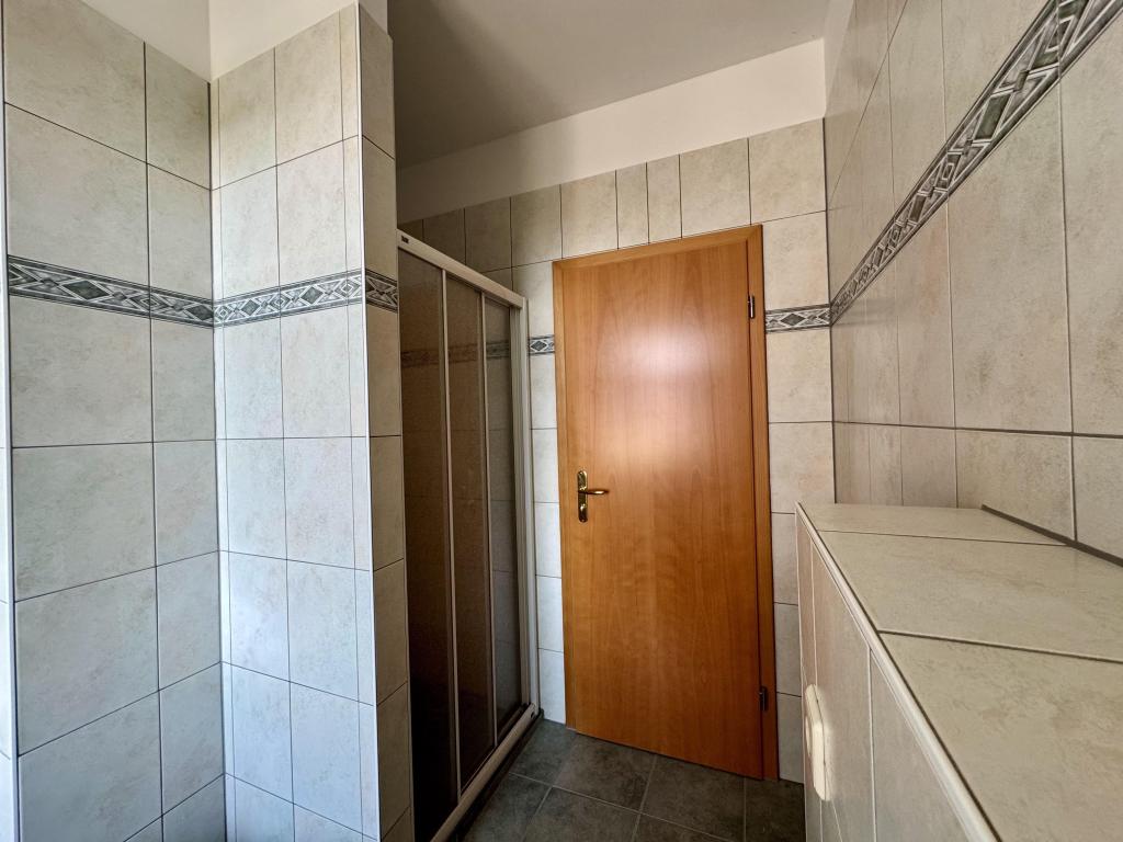 Großzügige 3-Raum Wohnung mit schönem Balkon in Frankenberg - Photo 2
