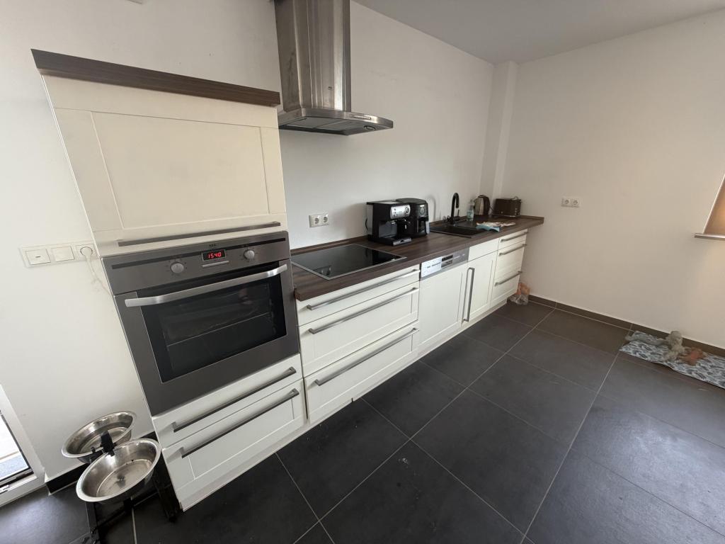 Großzügige 4-Raum-Wohnung in ruhiger Siedlungslage - Photo 2