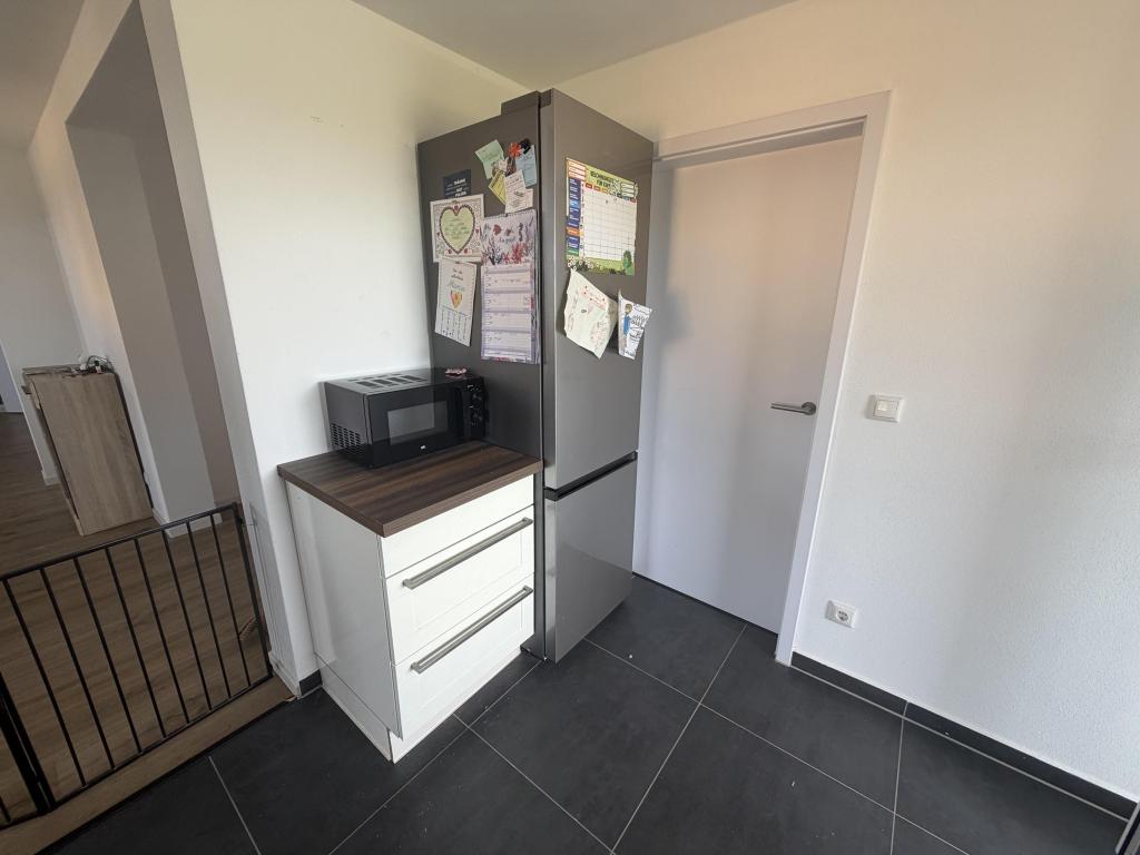 Großzügige 4-Raum-Wohnung in ruhiger Siedlungslage - Photo 1