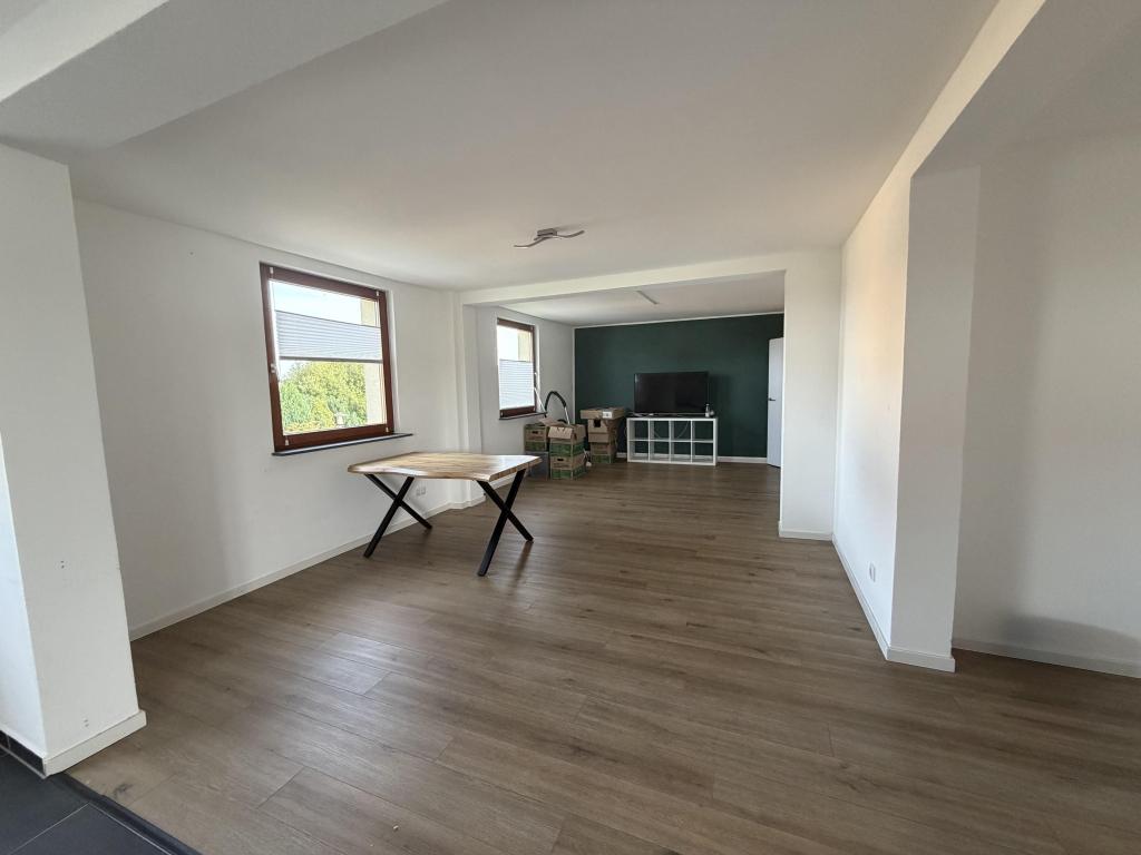 Großzügige 4-Raum-Wohnung in ruhiger Siedlungslage - Foto 1