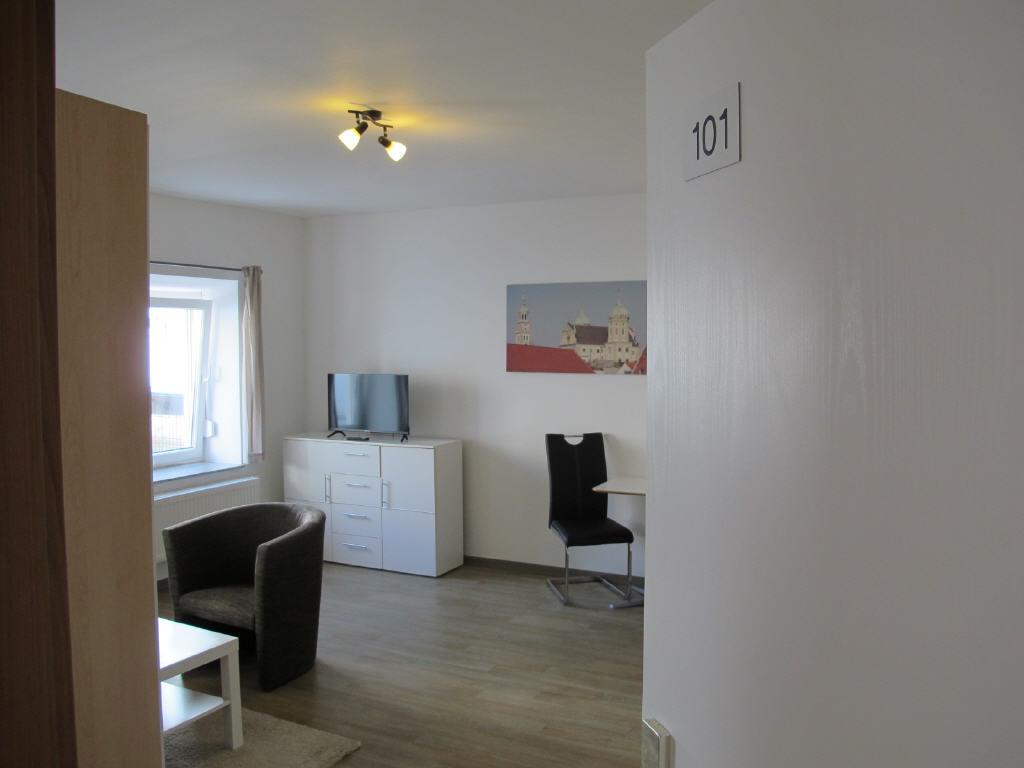Helles, modern möbliertes Appartement in zentrumsnaher Lage Augsburgs - Foto 4