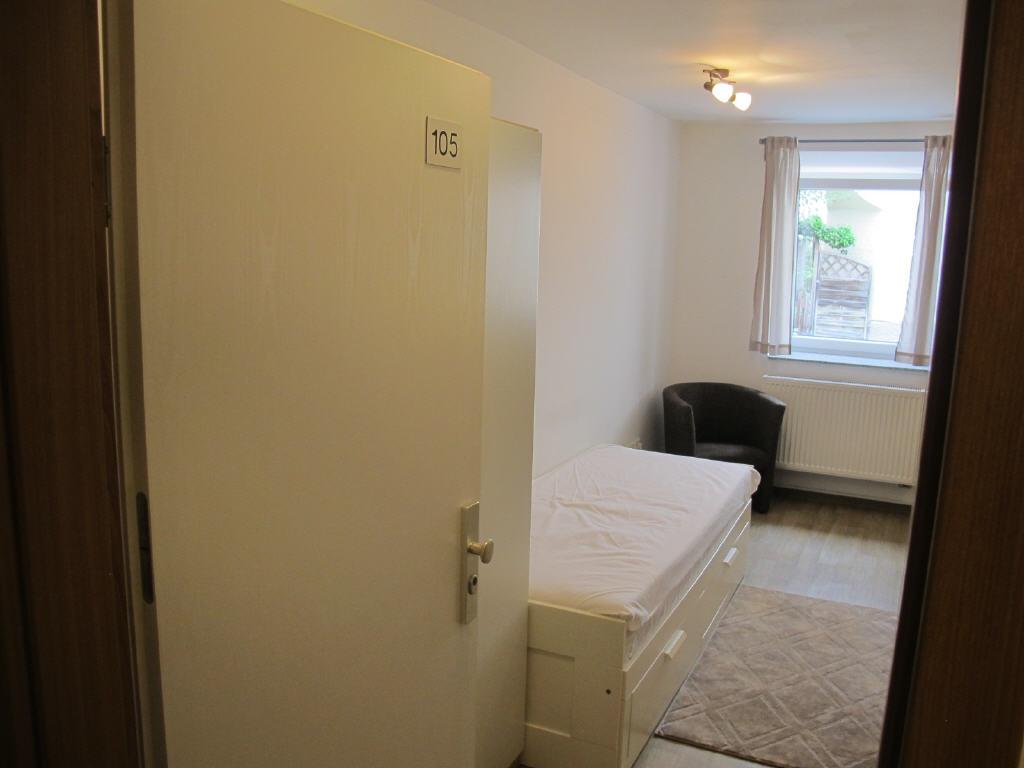 Helles, modern möbliertes Appartement in zentrumsnaher Lage Augsburgs - Foto 5