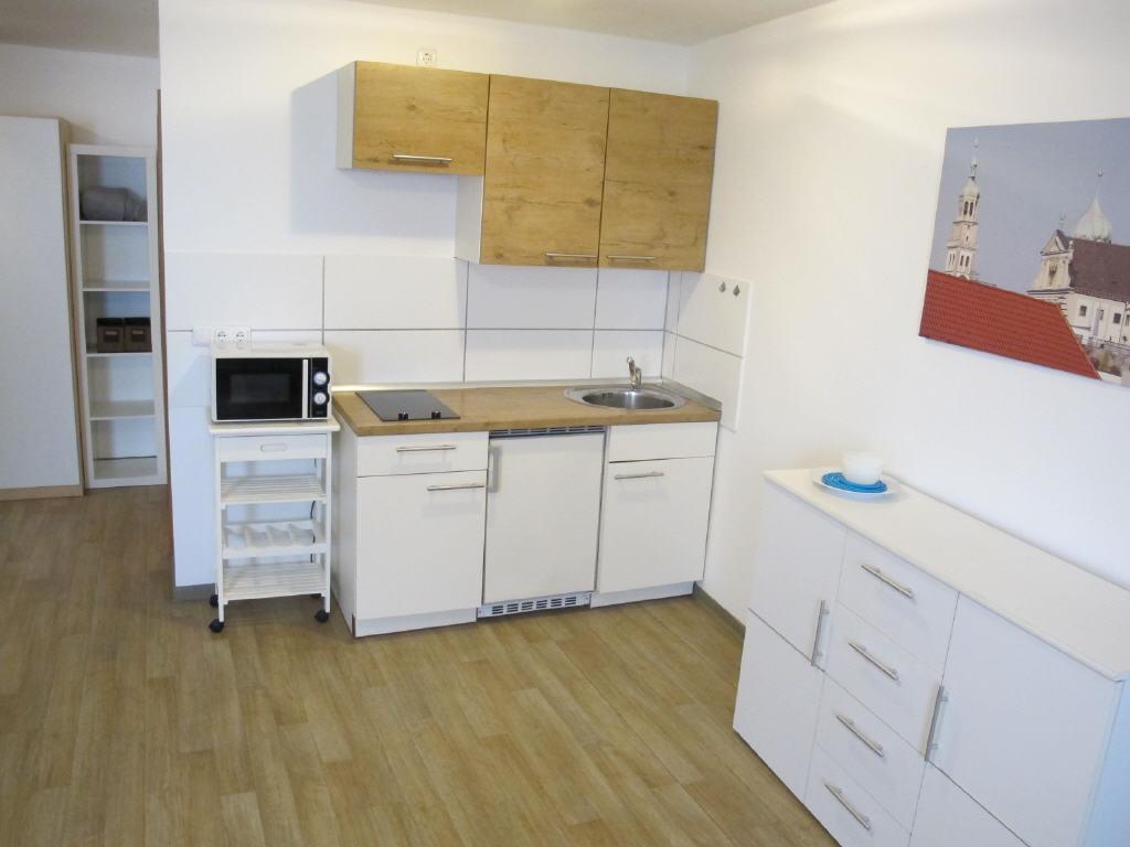 Helles, modern möbliertes Appartement in zentrumsnaher Lage Augsburgs - Photo 4