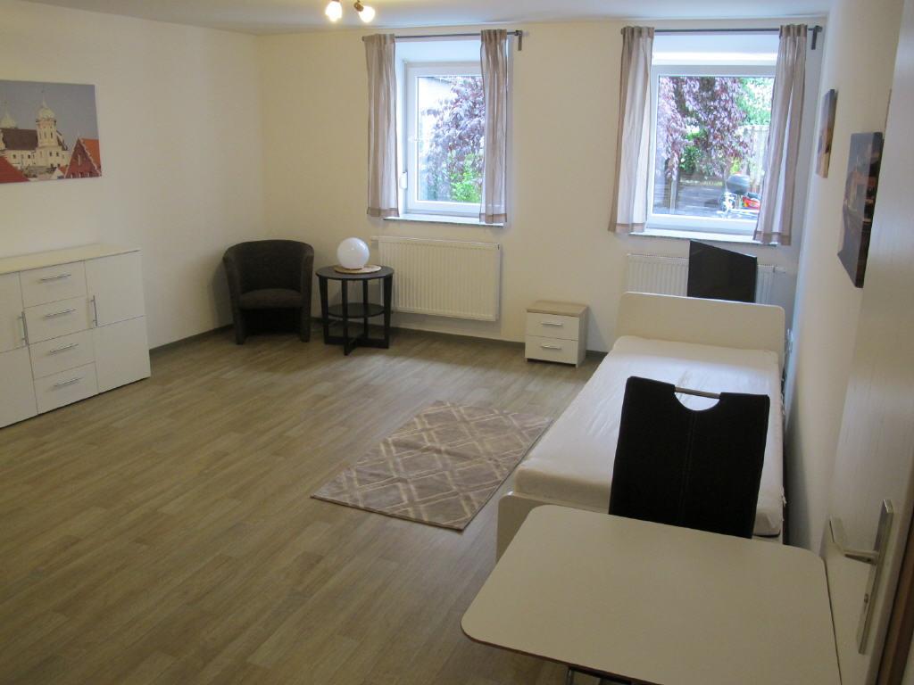 Helles, modern möbliertes Appartement in zentrumsnaher Lage Augsburgs - Photo 2