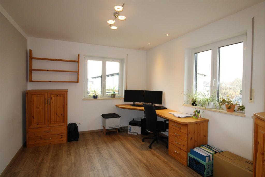 Büro/Kinderzimmer 1