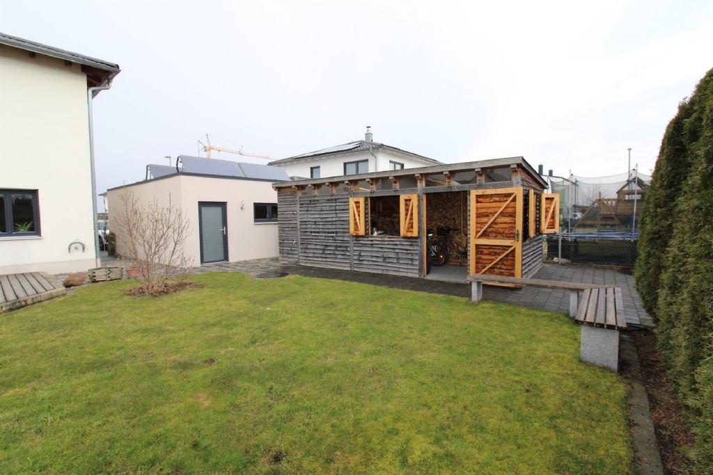 Gartenhütte mit Stromanschluss