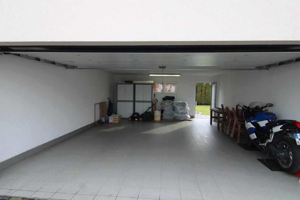 Doppelgarage