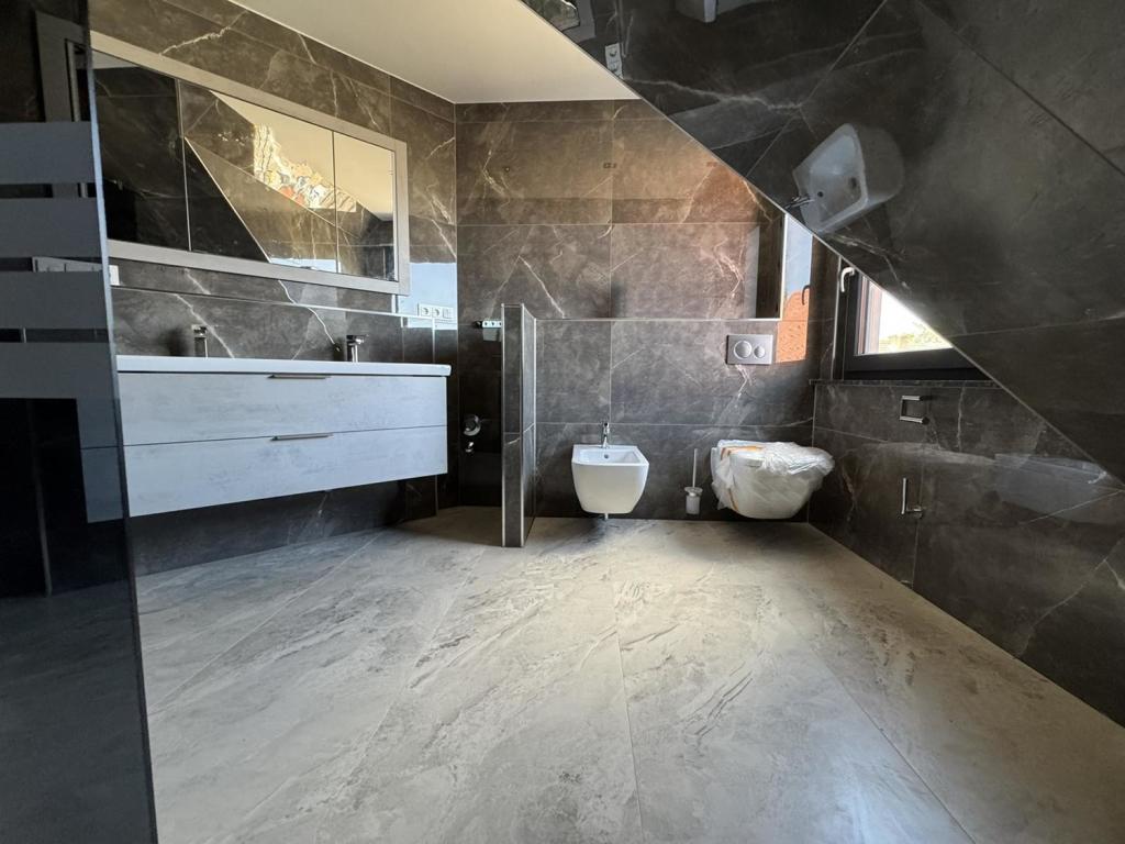 Badezimmer im Obergeschoss