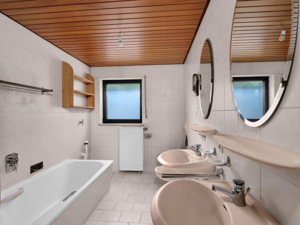 Badezimmer UG