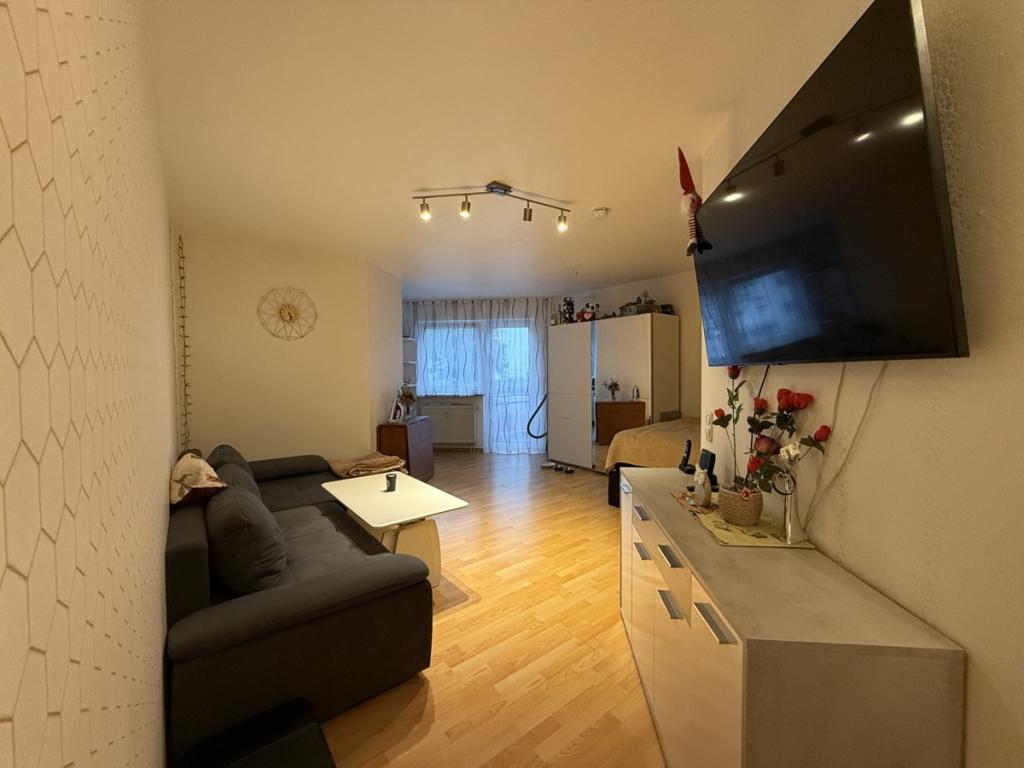 Charmante 1-Zimmerwohnung im 1. Obergeschoss in "Crailsheim - Kreuzberg" zur Miete ab 01.09. frei - Foto 1