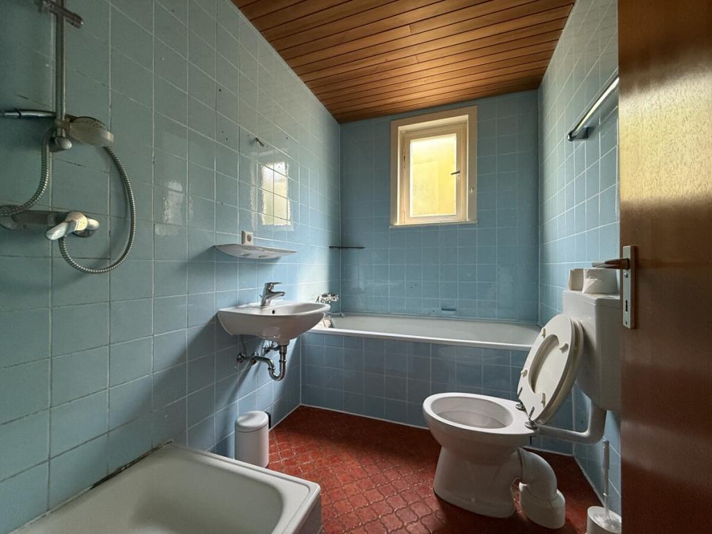 Badezimmer 1