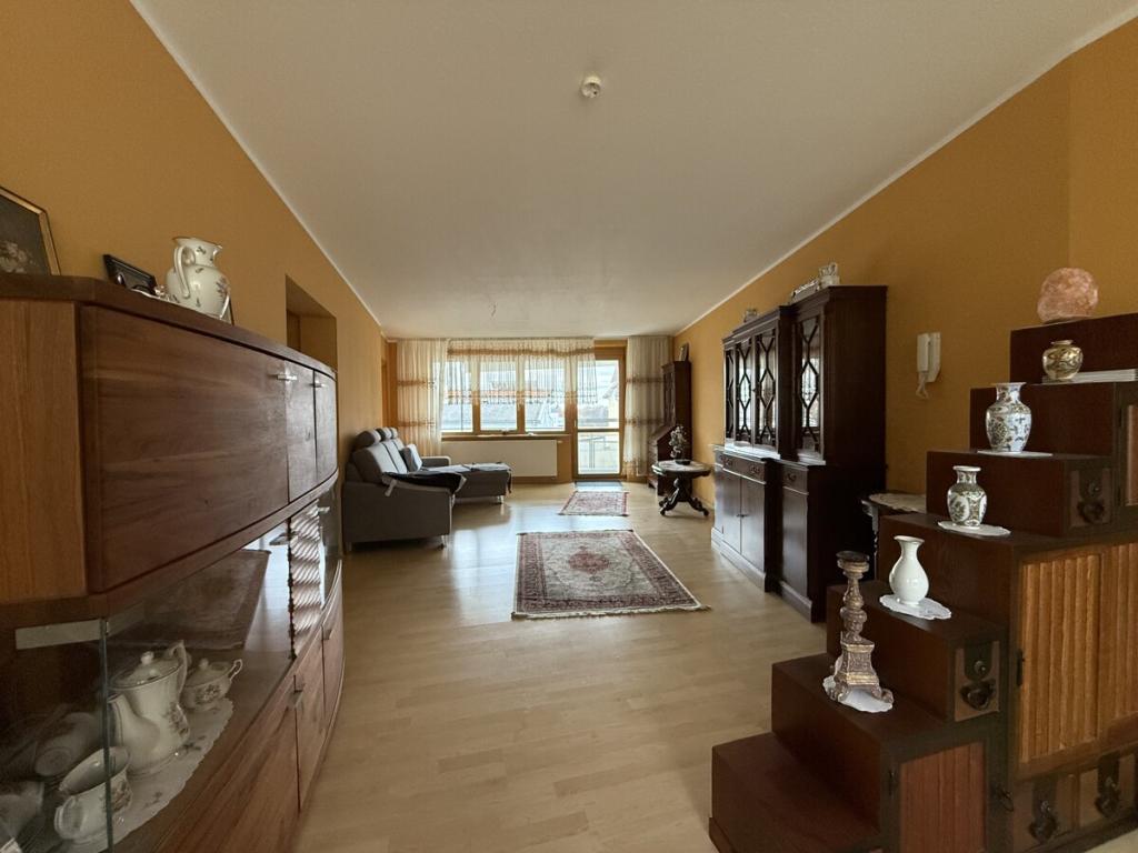 Großzügige Wohnung in perfekter Crailsheimer Lage ab sofort frei! - Photo 3