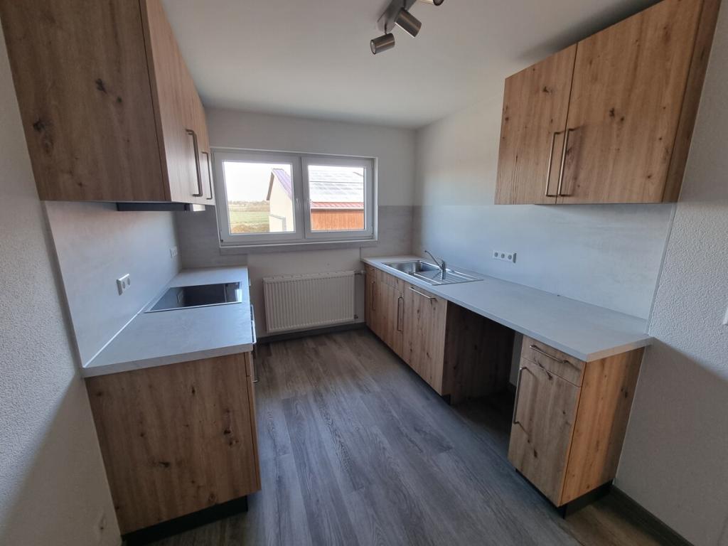 Frisch renoviertes Haus mit Garten und viel Fläche zum mieten - Foto 4