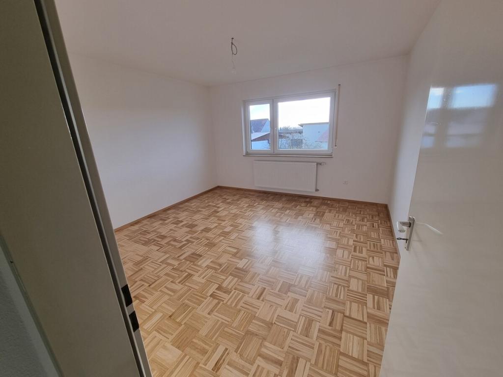 Frisch renoviertes Haus mit Garten und viel Fläche zum mieten - Foto 1