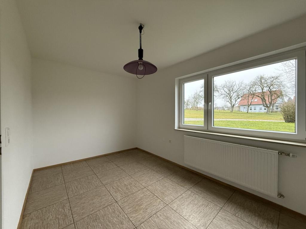 Frisch renovierte EG-Wohnung mit Garten und viel Fläche zum mieten - Foto 3