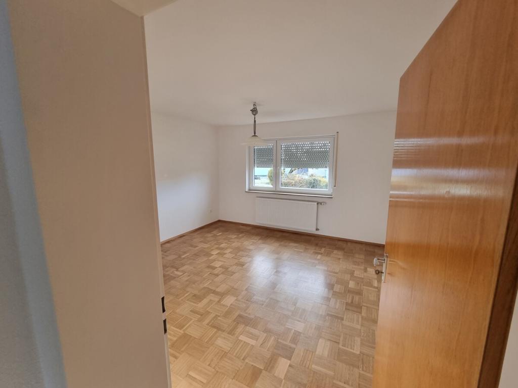 Frisch renoviertes Haus mit Garten und viel Fläche zum mieten - Foto 3