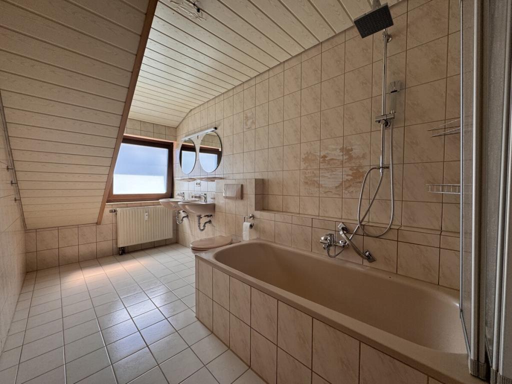 4 Zimmer-Wohnung in beliebter Crailsheimer Lage zur Miete - Photo 2