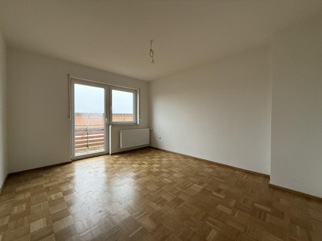 Frisch renovierte Wohnung im 1. OG zum mieten - Foto 1